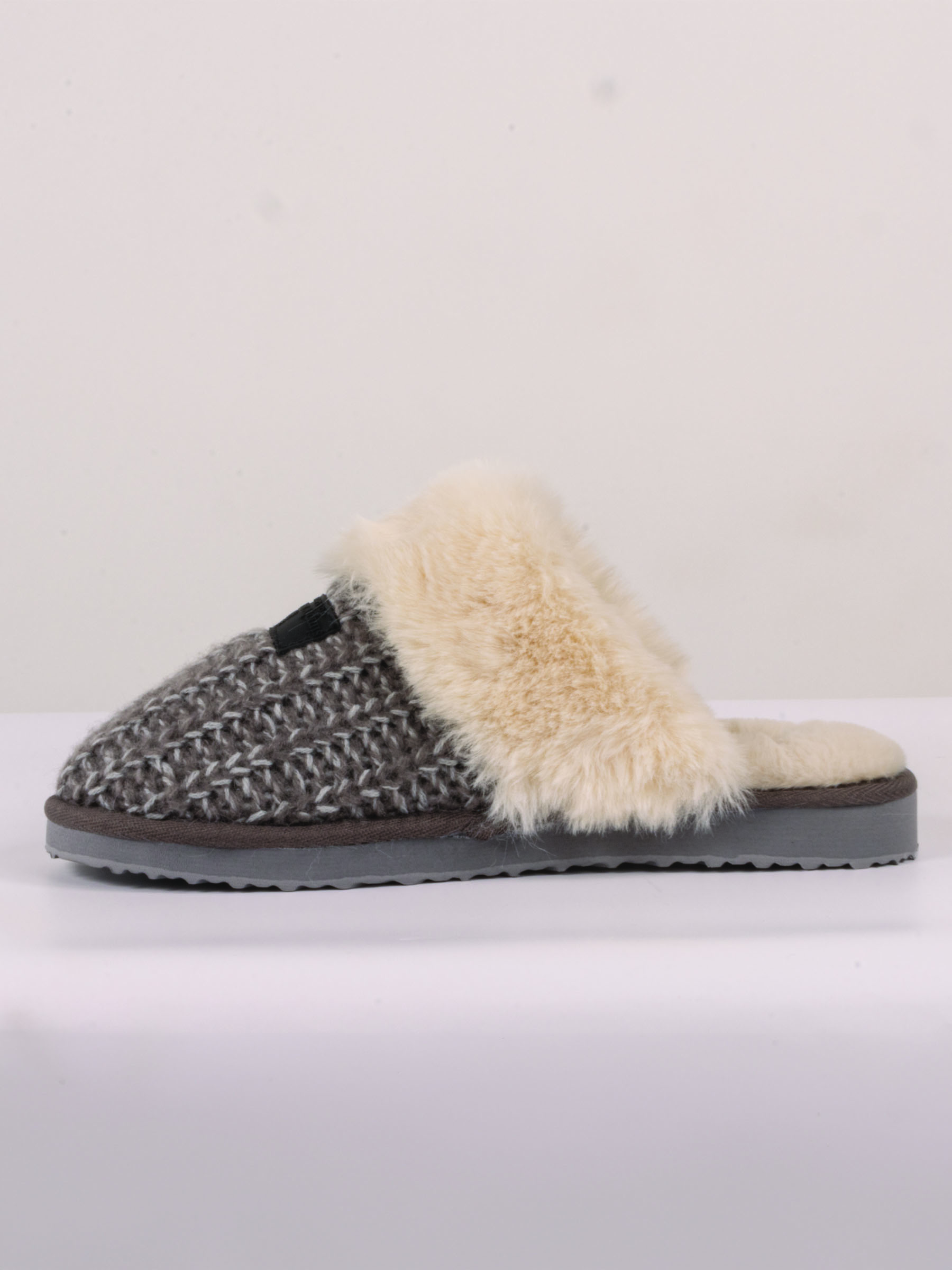 0225-SLIPPER-FLT-GRY